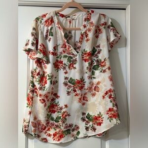 Maurice’s Floral V-Neck Blouse - Ivory and Red